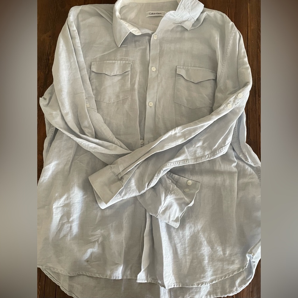 Men’s long sleeve shirt
